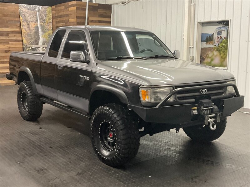 1996 Toyota T100 SR5 Xtra Cab 4X4 / 3   - Photo 2 - Gladstone, OR 97027