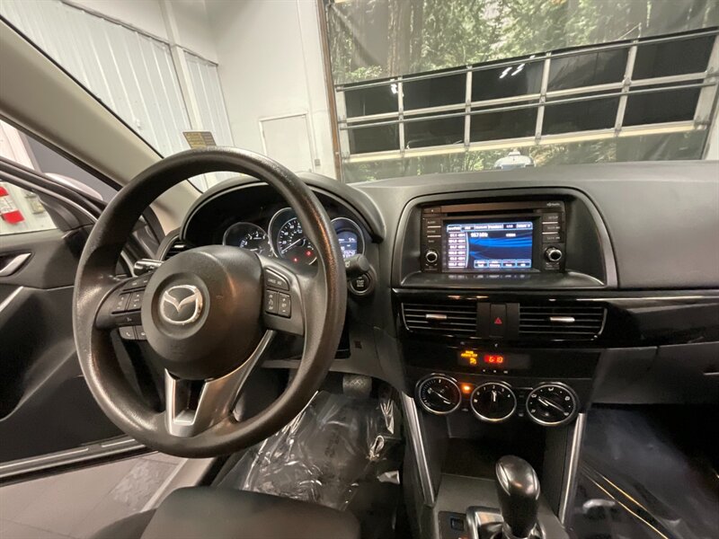 2014 Mazda CX-5 Sport SUV AWD / Backup Camera / LOCAL SUV  Great Service history / Clean Clean - Photo 19 - Gladstone, OR 97027