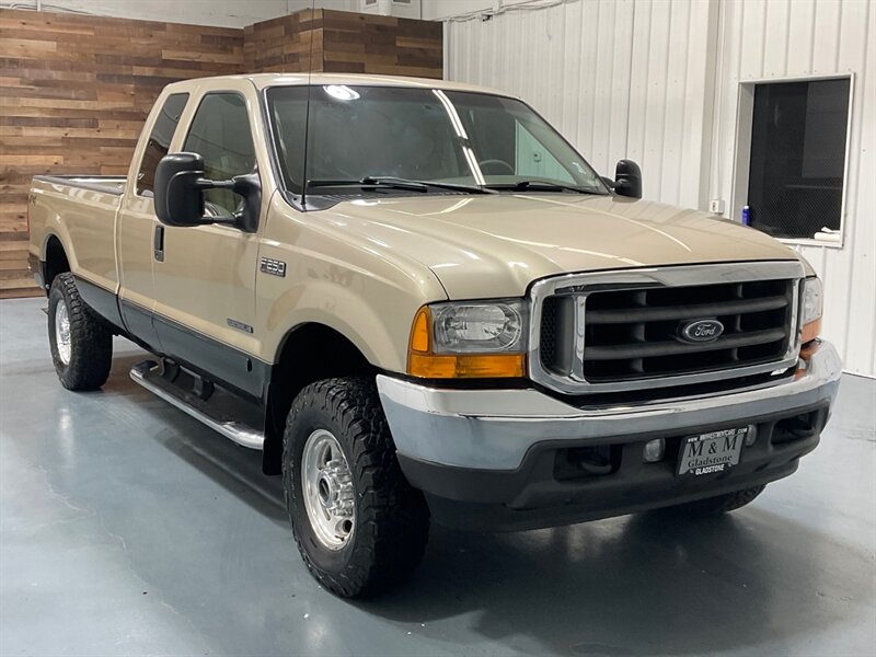 2001 Ford F-250 7.3L DIESEL Super Duty Lariat 4X4 / 69,000 MILES / Leather Seats / LONG BED / ZERO RUST / NO MODS - Photo 2 - Gladstone, OR 97027