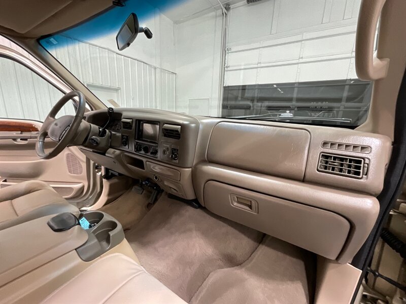 2001 Ford F-250 7.3L DIESEL Super Duty Lariat 4X4 / 69,000 MILES / Leather Seats / LONG BED / ZERO RUST / NO MODS - Photo 38 - Gladstone, OR 97027