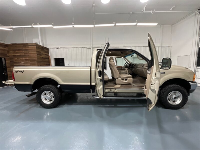 2001 Ford F-250 7.3L DIESEL Super Duty Lariat 4X4 / 69,000 MILES / Leather Seats / LONG BED / ZERO RUST / NO MODS - Photo 30 - Gladstone, OR 97027
