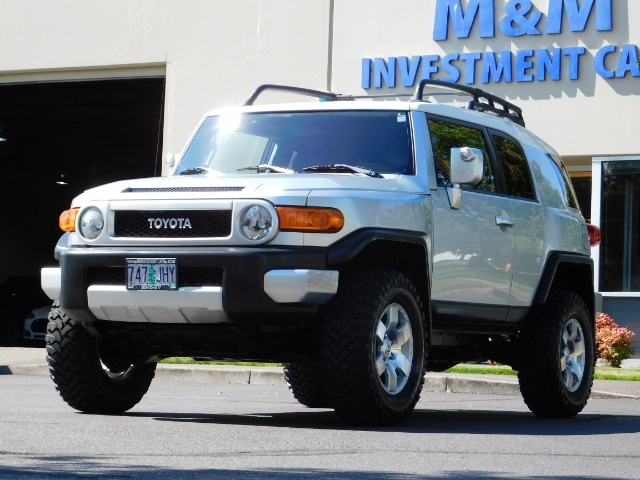 2007 Toyota FJ Cruiser 4dr SUV / 4X4 / LIFTED / NEW 33 "  MUD TIRES   - Photo 43 - Portland, OR 97217