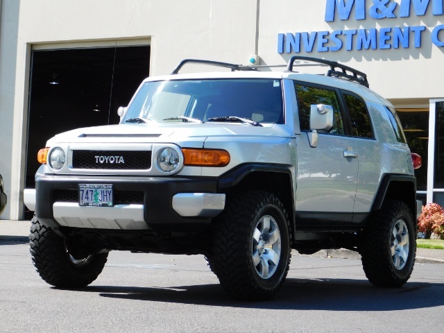 2007 Toyota FJ Cruiser 4dr SUV / 4X4 / LIFTED / NEW 33 "  MUD TIRES   - Photo 40 - Portland, OR 97217