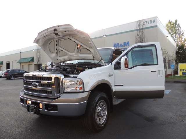 2005 Ford F-250 Super Duty King Ranch / 4X4 / 6.0 L DIESEL /LOADED   - Photo 25 - Portland, OR 97217