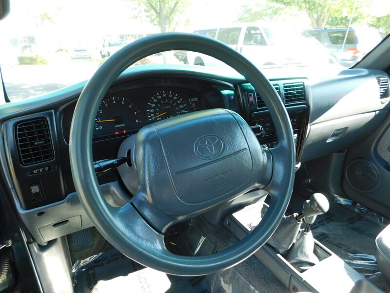 1997 Toyota Tacoma 2dr X-Cab 4X4 2.7Liter 5-Speed LIFTED 33MUD Tires   - Photo 15 - Portland, OR 97217