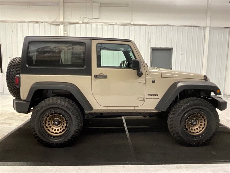 2018 Jeep Wrangler JK Sport 2Dr 4X4 /NEW LIFT w. WHEELS & TIRES  / HARD TOP / REAR SEAT / LIFTED w. 35 " MUD TIRES & 18 " FUEL WHEELS / 66,000 MILES - Photo 4 - Gladstone, OR 97027