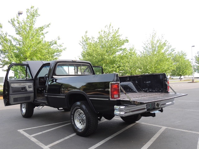 1991 Dodge RAM 250 LE / 4X4 / 5.9L TURBO DIESEL / MANUAL TRANNY   - Photo 27 - Portland, OR 97217