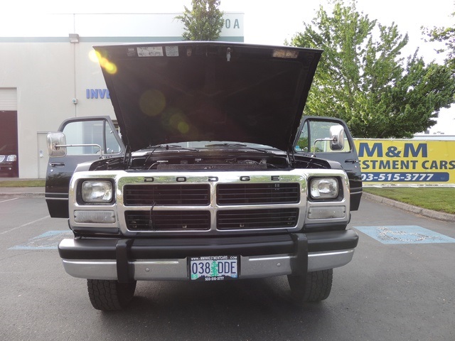 1991 Dodge RAM 250 LE / 4X4 / 5.9L TURBO DIESEL / MANUAL TRANNY   - Photo 31 - Portland, OR 97217