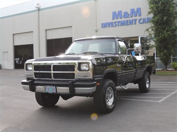 1991 Dodge RAM 250 LE / 4X4 / 5.9L TURBO DIESEL / MANUAL TRANNY Truck
