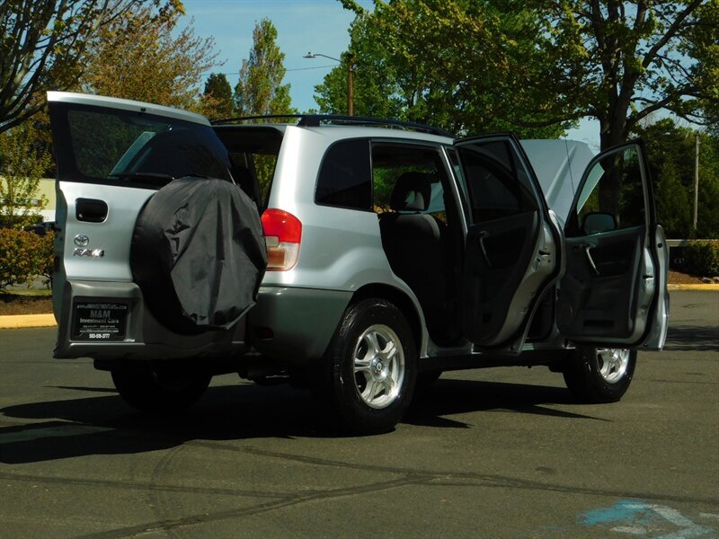 2002 Toyota RAV4 4WD / 4-cyl / NEW TIRES / 5-SPEED MANUAL   - Photo 28 - Portland, OR 97217