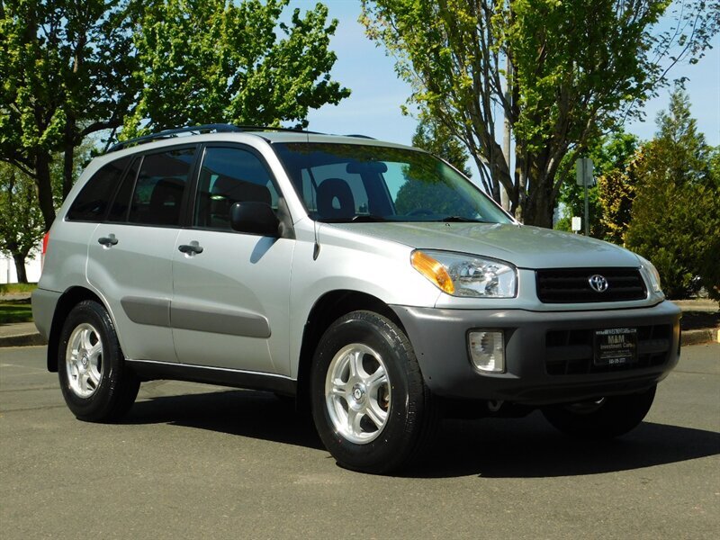 2002 Toyota RAV4 4WD / 4cyl / NEW TIRES / 5SPEED MANUAL