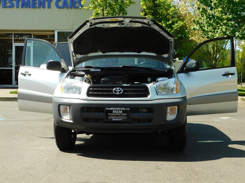 2002 Toyota RAV4 4WD / 4-cyl / NEW TIRES / 5-SPEED MANUAL   - Photo 31 - Portland, OR 97217