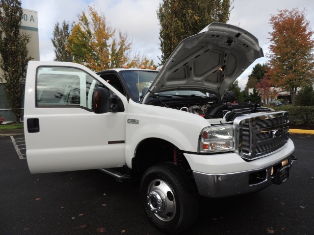 2006 Ford F-350 Super Duty Lariat / 4X4 / TURBO DIESEL / DUALLY   - Photo 30 - Portland, OR 97217