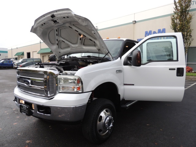 2006 Ford F-350 Super Duty Lariat / 4X4 / TURBO DIESEL / DUALLY   - Photo 25 - Portland, OR 97217