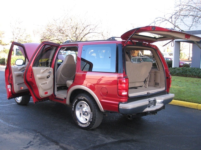 1997 Ford Expedition Eddie Bauer 4X4 *8-Passengers* / Fully Loaded   - Photo 25 - Portland, OR 97217