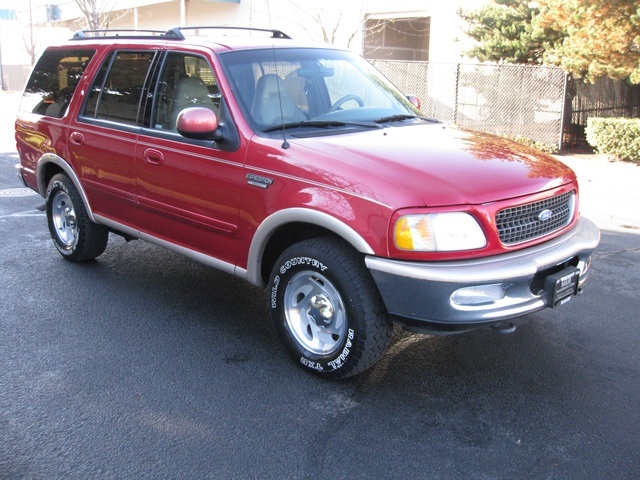 1997 Ford Expedition Eddie Bauer 4X4 *8-Passengers* / Fully Loaded   - Photo 8 - Portland, OR 97217