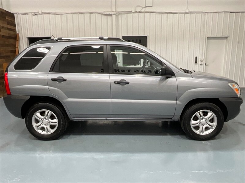 2007 Kia Sportage LX Sport Utility / 2.7L 6Cyl / Backup Camera  / Low miles / Great Condition - Photo 4 - Gladstone, OR 97027