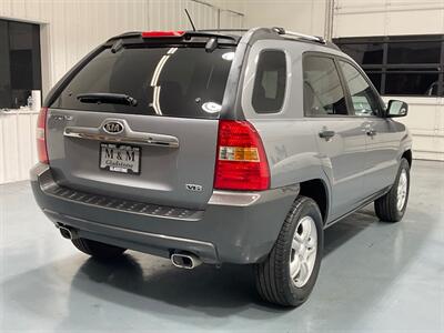 2007 Kia Sportage LX Sport Utility / 2.7L 6Cyl / Backup Camera  / Low miles / Great Condition - Photo 7 - Gladstone, OR 97027