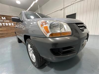 2007 Kia Sportage LX Sport Utility / 2.7L 6Cyl / Backup Camera  / Low miles / Great Condition - Photo 47 - Gladstone, OR 97027