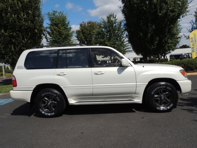 2000 Lexus LX 470   - Photo 4 - Portland, OR 97217