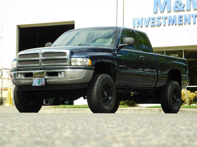 2001 Dodge Ram 1500 SLT Plus 4dr Quad Cab 4X4 5.9L 8Cyl / LOW MILES   - Photo 47 - Portland, OR 97217