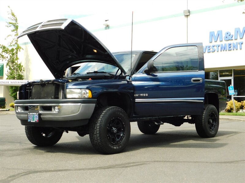 2001 Dodge Ram 1500 SLT Plus 4dr Quad Cab 4X4 5.9L 8Cyl / LOW MILES   - Photo 25 - Portland, OR 97217