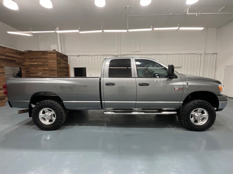 2009 Dodge Ram 3500 SLT 6-SPEED MANUAL 4X4 / 6.7L DIESEL / LOW MILES  / LONG BED / ZERO RUST / LOCAL Washington TRUCK 96K MILES - Photo 4 - Gladstone, OR 97027