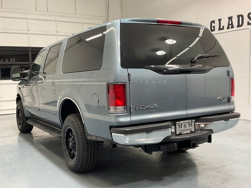 2000 Ford Excursion XLT 4X4 /7.3L DIESEL /NEW WHEELS TIRES/ 152K MILES  / LOCAL SUV / ZERO RUST / 8-Passenger / LOW MILES - Photo 8 - Gladstone, OR 97027