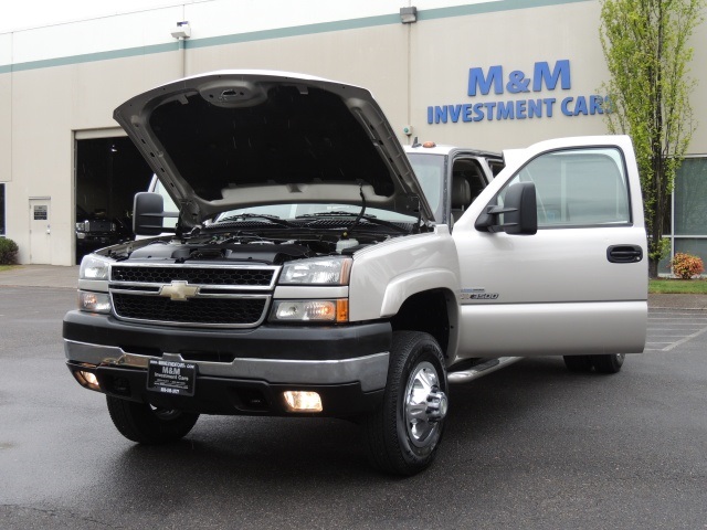 2007 Chevrolet Silverado 3500 Classic LT3 / 4X4 / 6.6L Duramax Diesel / DUALLY   - Photo 25 - Portland, OR 97217