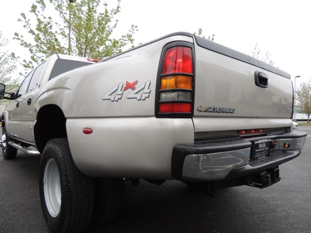 2007 Chevrolet Silverado 3500 Classic LT3 / 4X4 / 6.6L Duramax Diesel / DUALLY   - Photo 11 - Portland, OR 97217