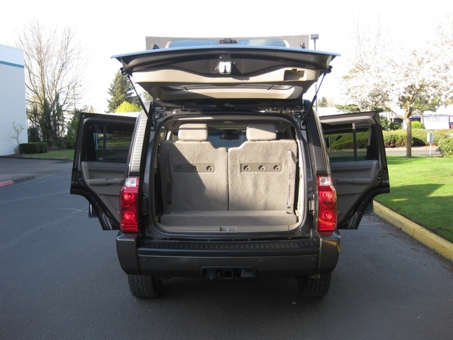 2006 Jeep Commander Sport/4WD/Leather/Moonroof/3RD Seat   - Photo 11 - Portland, OR 97217