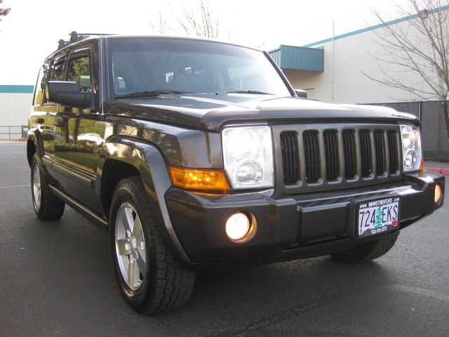 2006 Jeep Commander Sport/4WD/Leather/Moonroof/3RD Seat   - Photo 51 - Portland, OR 97217