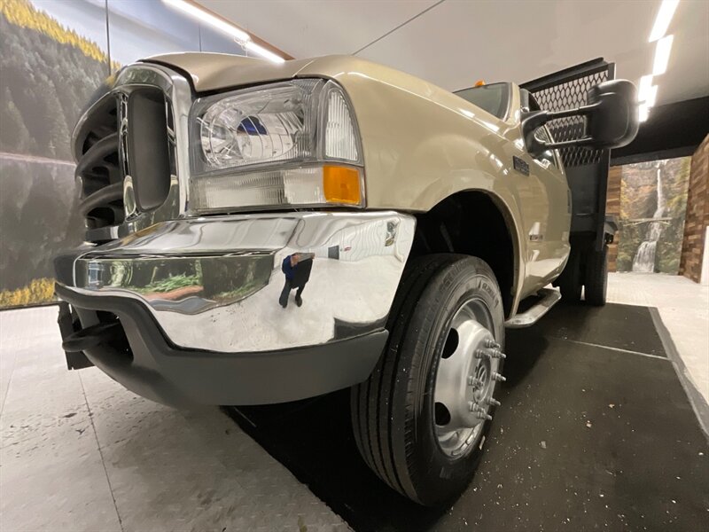 2000 Ford F-550 XLT Regular Cab 4X4 /7.3L DIESEL / 6-SPD / FLATBED  / DUALLY / 1-OWNER / LONG BED / 6-SPEED MANUAL / FLAT BED / LOCAL TRUCK / ONLY 74,000 MILES - Photo 9 - Gladstone, OR 97027