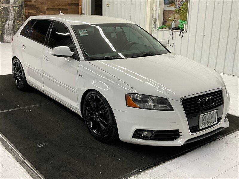 2012 Audi A3 2.0T Premium PZEV Wagon /2.0L 4Cyl Turbo / S-LINE  / BRAND NEW TIRES / Leather Seats - Photo 2 - Gladstone, OR 97027