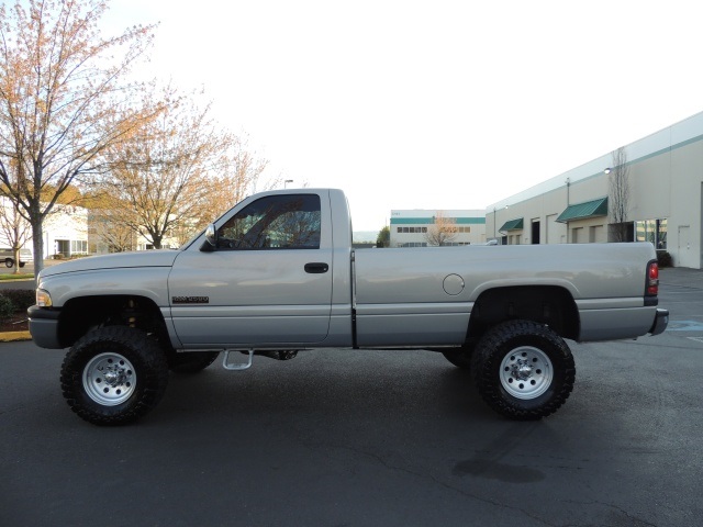 1995 Dodge Ram 2500 4X4 / 12-valve  5.9L CUMMINS Diesel / LIFTED   - Photo 3 - Portland, OR 97217