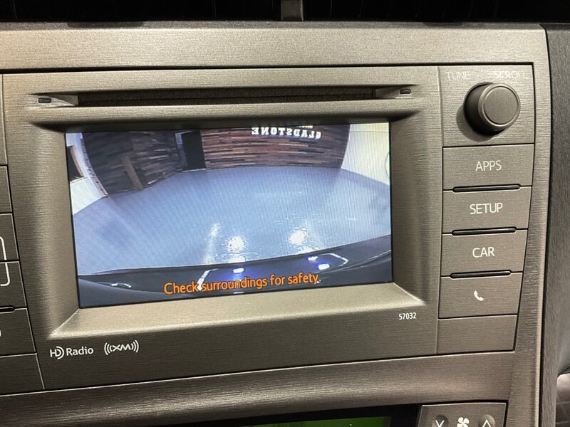 2012 Toyota Prius Three Hatchback /Hybrid /1-OWNER / NAVIGATION  / Backup Camera - Photo 19 - Gladstone, OR 97027