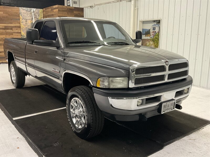 2002 Dodge Ram 2500 SLT 4Dr Quad Cab 4X4 / 5.9L DIESEL / 130,000 MILES  / LOCAL TRUCK / RUST FREE / LONG BED - Photo 2 - Gladstone, OR 97027