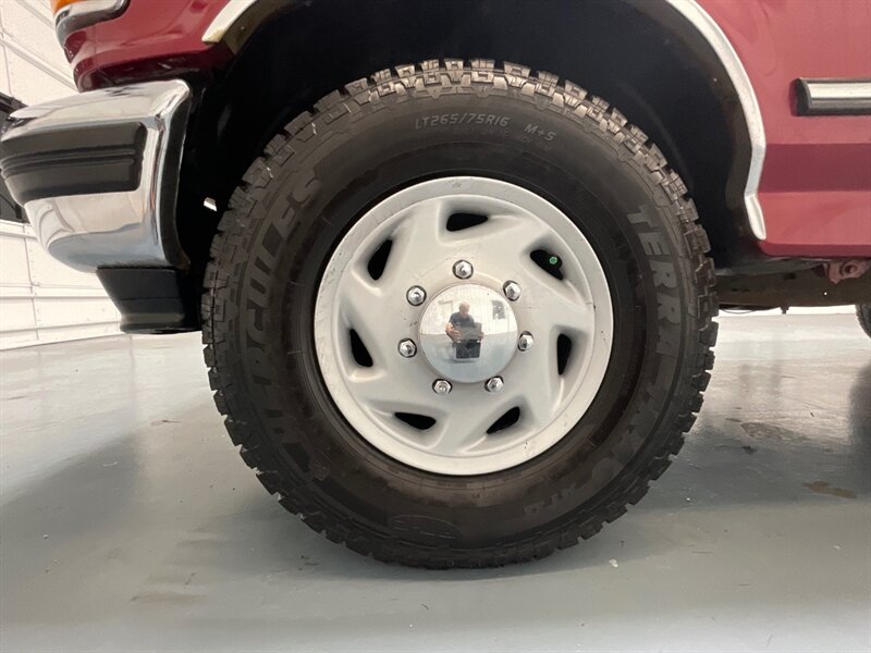 1994 Ford F-250 XLT Regular Cab 5-SPEED MANUAL/4.9L 6Cyl/106K MILE /LOCAL TRUCK w. ZERO RUST - Photo 20 - Gladstone, OR 97027