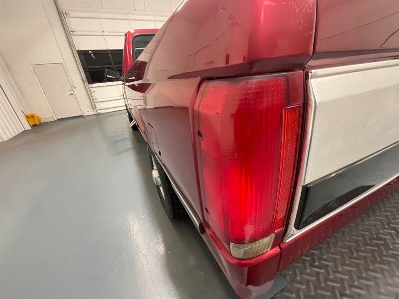 1994 Ford F-250 XLT Regular Cab 5-SPEED MANUAL/4.9L 6Cyl/106K MILE /LOCAL TRUCK w. ZERO RUST - Photo 26 - Gladstone, OR 97027