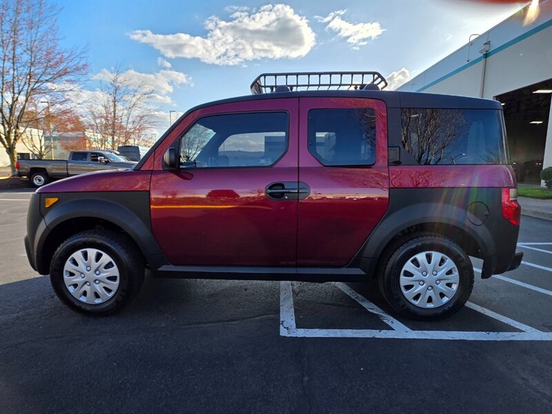 2007 Honda Element ALL WHEEL DRIVE  5-SPEED MANUAL  SUNROOF / 1-OWNER  / JUST SERVICED - Photo 4 - Portland, OR 97217