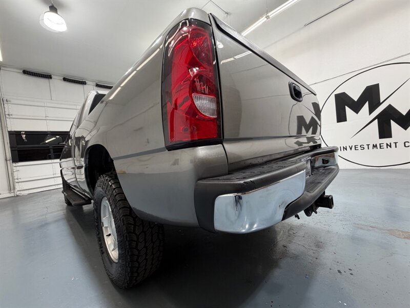 2006 GMC Sierra 1500 SLE 4X4 5.3L V8/ BRAND NEW TIRES / 98K MILES / ZERO RUST - Photo 52 - Gladstone, OR 97027
