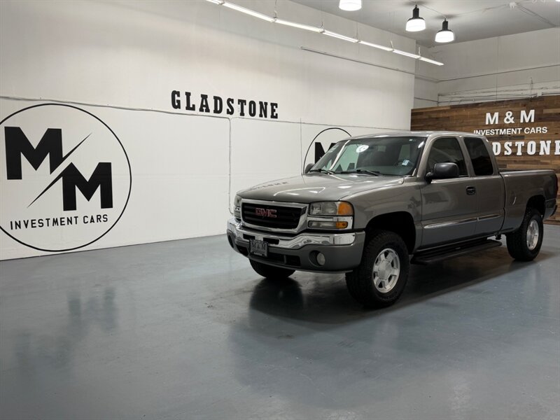 2006 GMC Sierra 1500 SLE 4X4 5.3L V8/ BRAND NEW TIRES / 98K MILES / ZERO RUST - Photo 56 - Gladstone, OR 97027