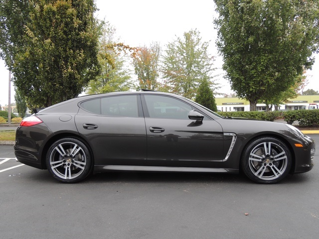 2013 Porsche Panamera 4 / AWD / PLATINUM EDITION / Only 15000 miles   - Photo 4 - Portland, OR 97217