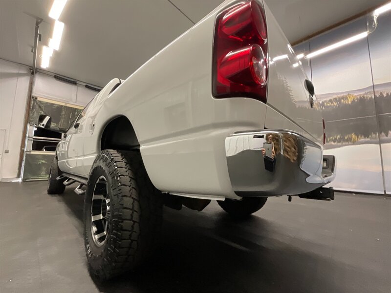 2009 Dodge Ram 2500 SLT MEGACAB 4X4 / 6.7L DIESEL / 6-SPEED MANUAL   - Photo 12 - Gladstone, OR 97027