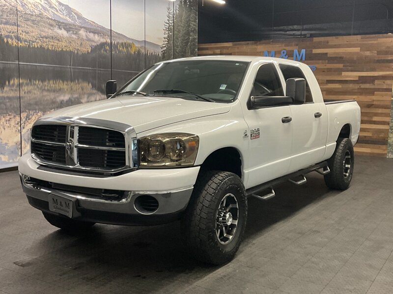 2009 Dodge Ram 2500 SLT MEGACAB 4X4 / 6.7L DIESEL / 6-SPEED MANUAL   - Photo 43 - Gladstone, OR 97027