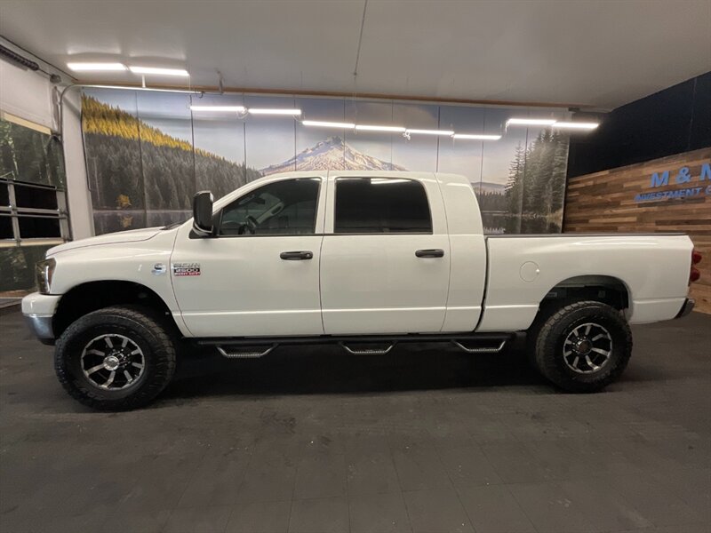 2009 Dodge Ram 2500 SLT MEGACAB 4X4 / 6.7L DIESEL / 6-SPEED MANUAL   - Photo 3 - Gladstone, OR 97027