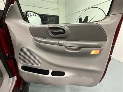 1999 Ford F-250 XLT 4X4 Regular Cab / LONG BED / 120K MILES  / ZERO RUST - Photo 33 - Gladstone, OR 97027