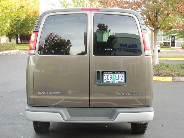 2002 Chevrolet Express 3500 / 15-Passenger Van / V8 / 1-TON / 82k miles   - Photo 6 - Portland, OR 97217