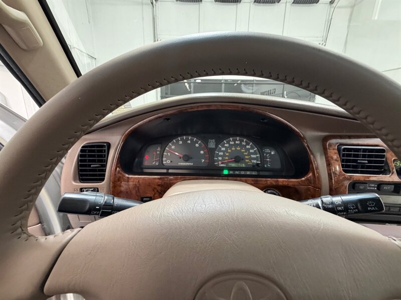 2000 Toyota 4Runner Limited 4X4 3.4L V6 / Rear Diff Lock /Leather / Sunroof / ZERO RUST / TIMING BELT SERVICE DONE - Photo 39 - Gladstone, OR 97027