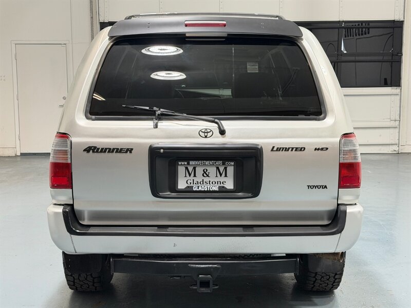 2000 Toyota 4Runner Limited 4X4 3.4L V6 / Rear Diff Lock /Leather / Sunroof / ZERO RUST / TIMING BELT SERVICE DONE - Photo 6 - Gladstone, OR 97027